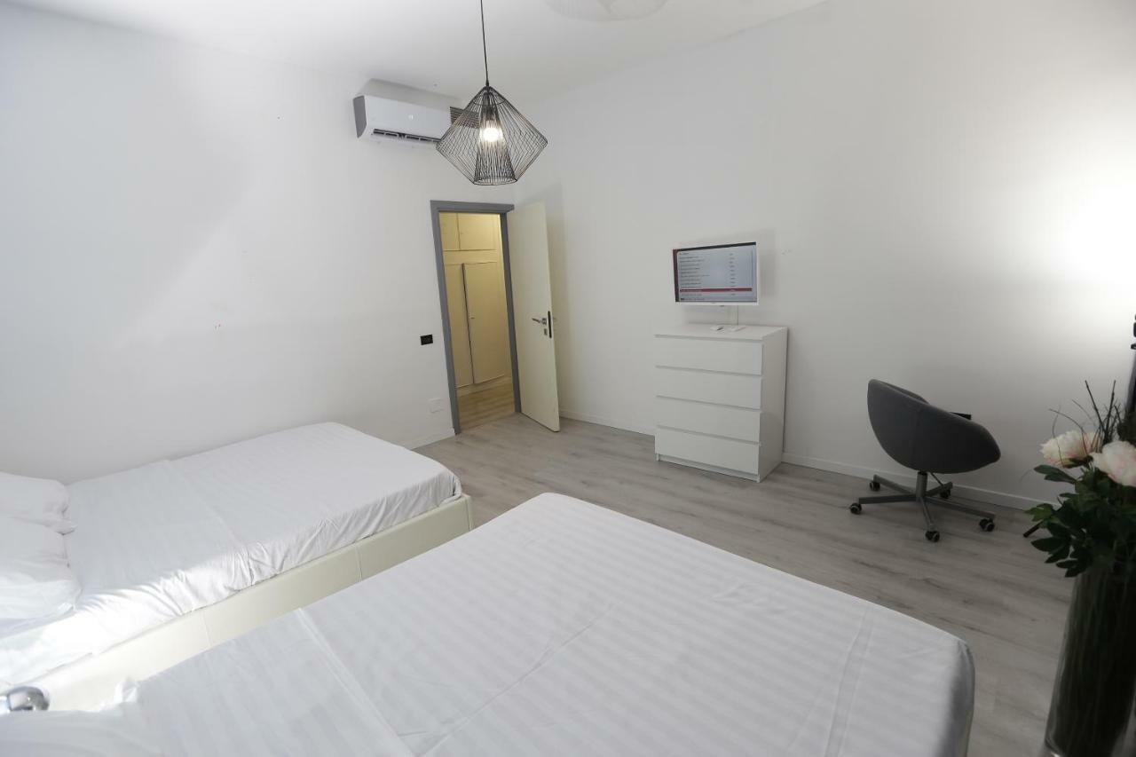 Central Panoramic Suite Rimini Exterior photo